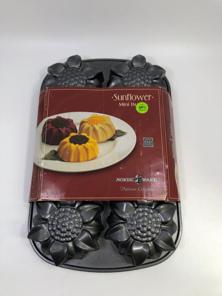 NEW SUNFLOWER MINI BUNDT PAN.