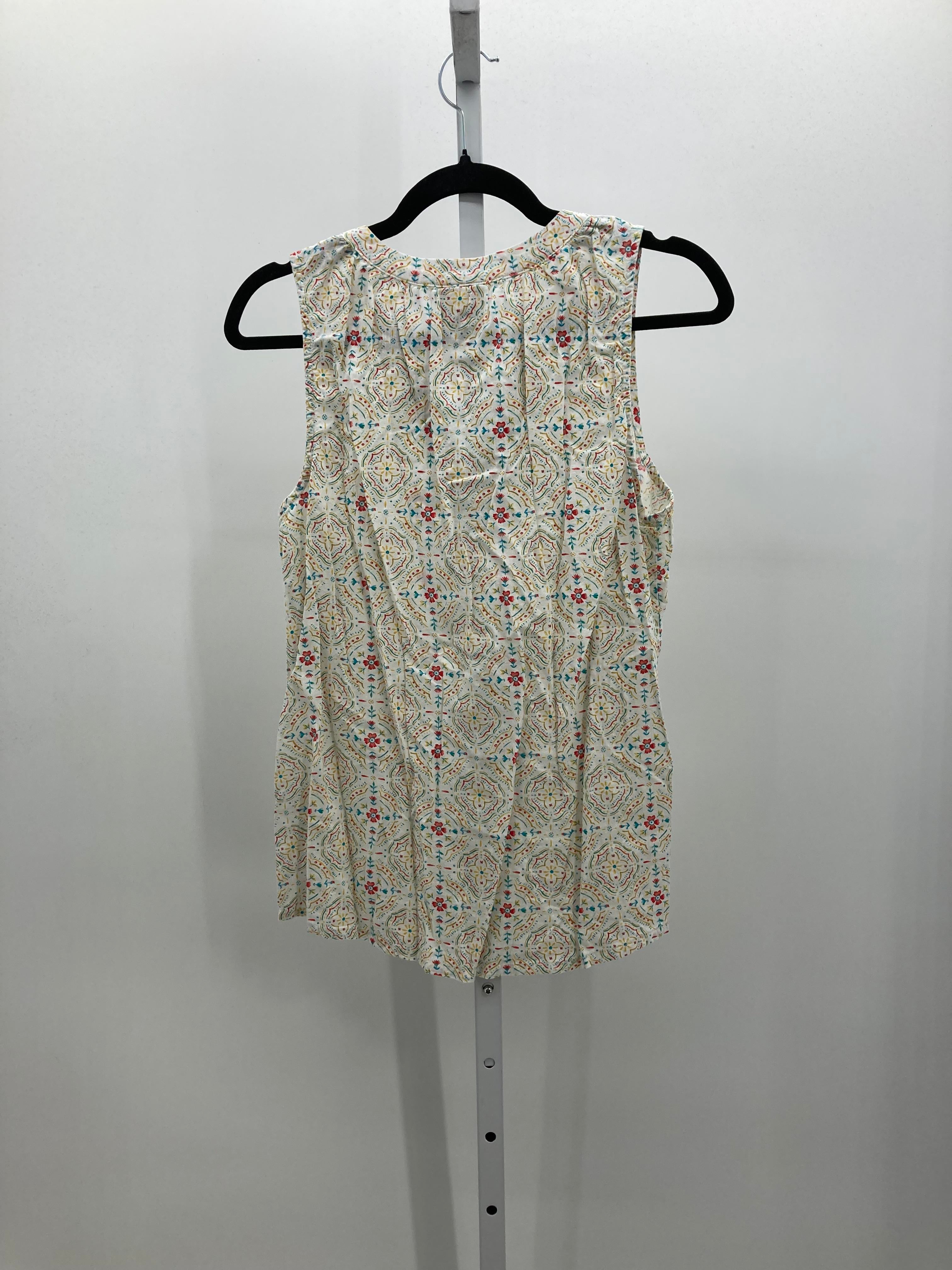 St. Johns Bay Size Medium Misses Sleeveless Shirt