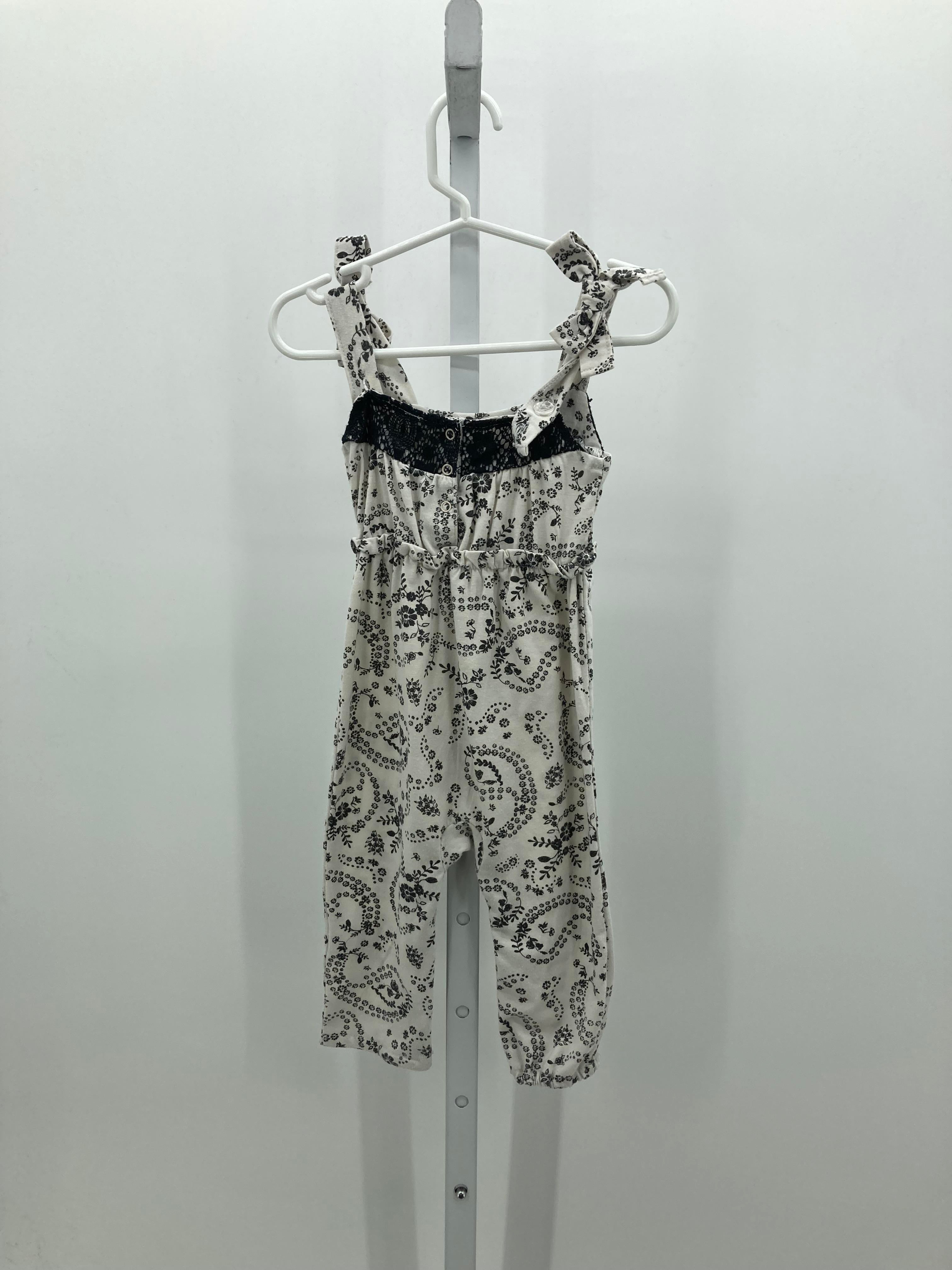Jessica Simpson Size 6-9 mon Girls Overalls