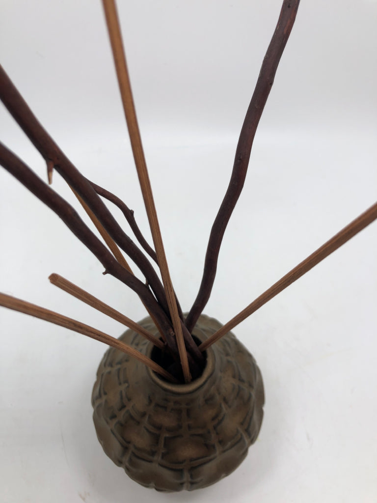 ROUND BRASS PAINTED BUD VASE W/FAUX TWIGS.