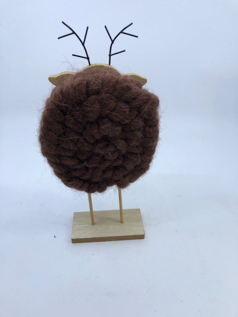 BROWN SHEEP ON WOOD STAND DECOR.