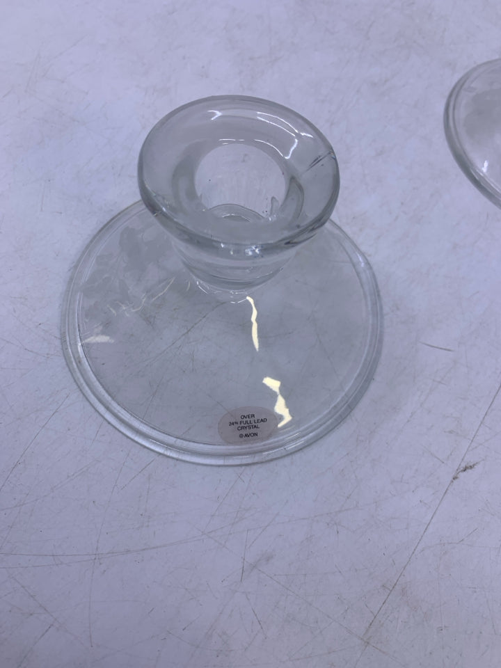 2 CLEAR GLASS W/ FROSTED HUMMING BIRDS TAPERED CANDLE HOLDERS.