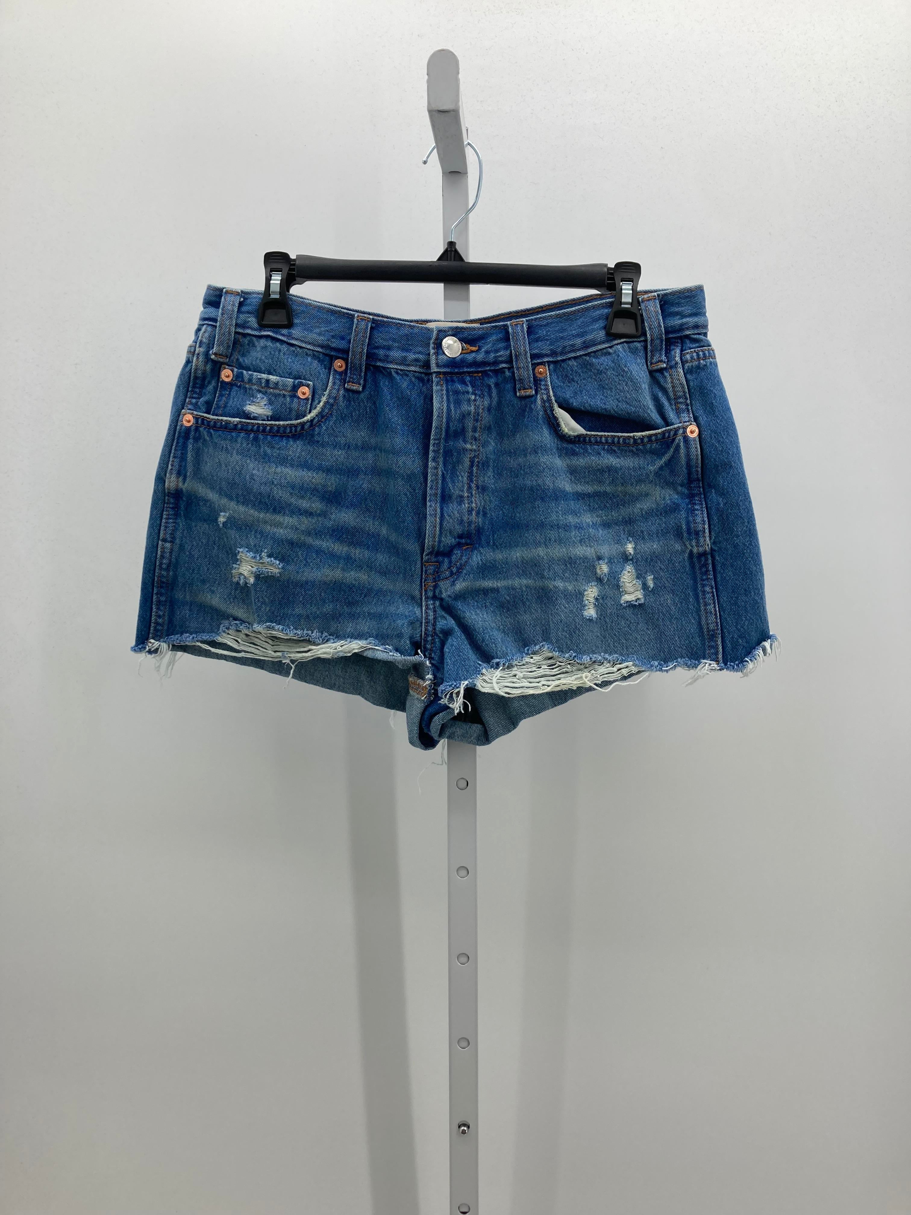 Universal Thread Size 12 Misses Shorts