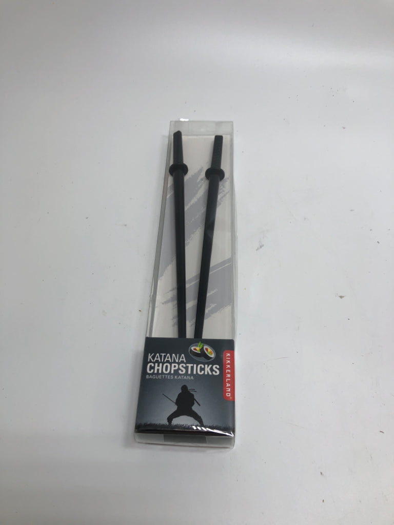 NIP KATANA CHOPSTICKS.