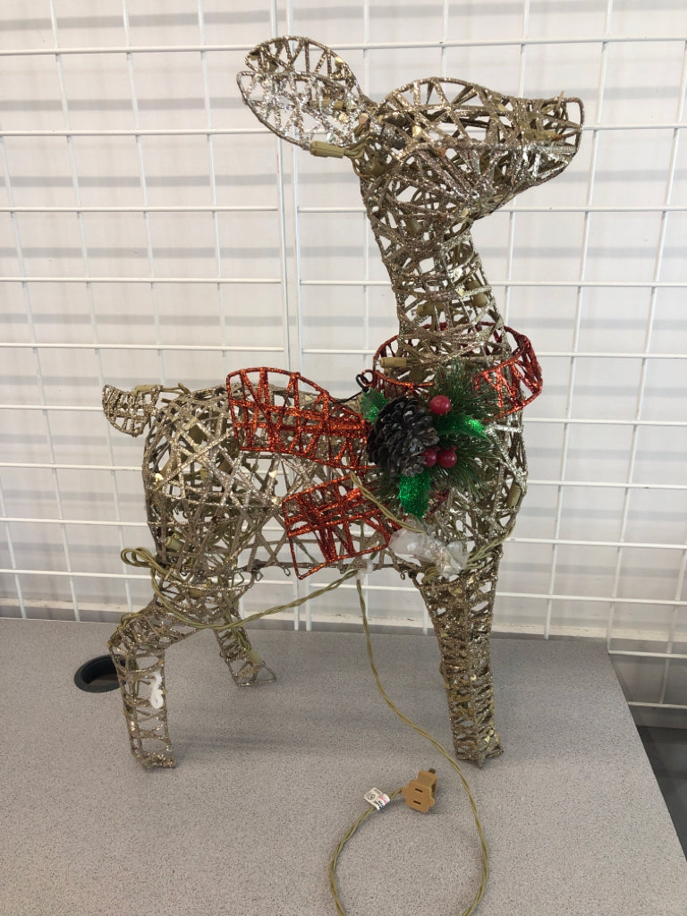 LIGHT UP SILVER GLITTER DEER W/LIGHT UP RIBBON.