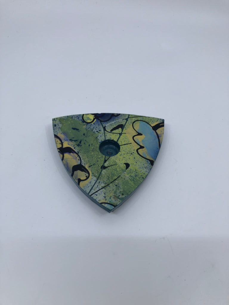 GREEN/YELLOW/BLUE TRIANGULAR STUDIO POTTERY CANDLE STICK HOLDER.