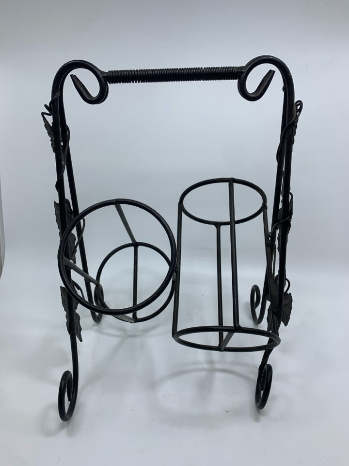 2-SLOT METAL LEAF WINE HOLDER.
