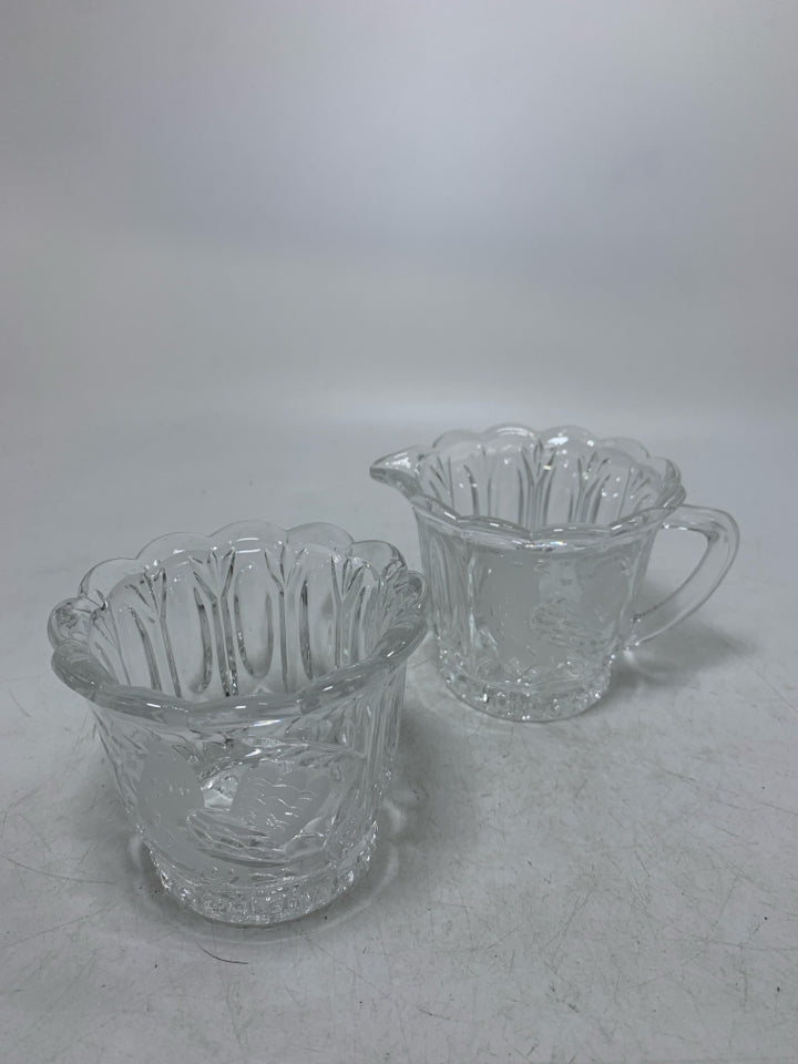 CRYSTAL ETCHED BIRD SUG/CREAMER SET.