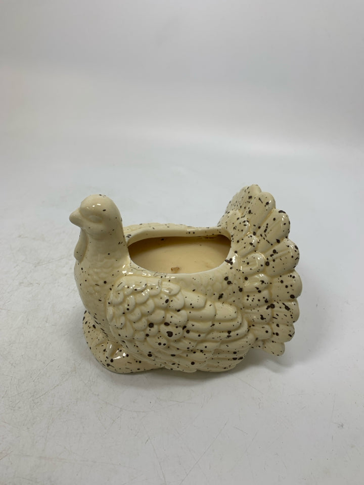 SPECKLED CERAMIC TURKEY CANDLE PUMPKIN PIE RED SHED.