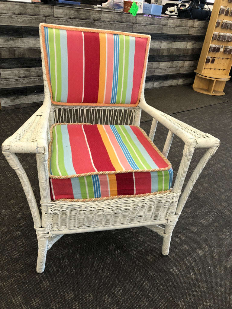 OUTDOOR WICKER CHAIR W/STRIPE CUSHION.