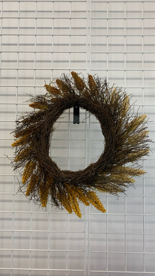 YELLOW/ORANGE GRAIN WREATH.