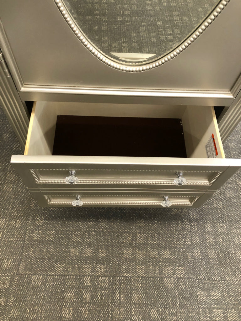 SILVER ARMOIRE W/MIRRORED DOOR & 2 DRAWERS *MINOR WEAR.