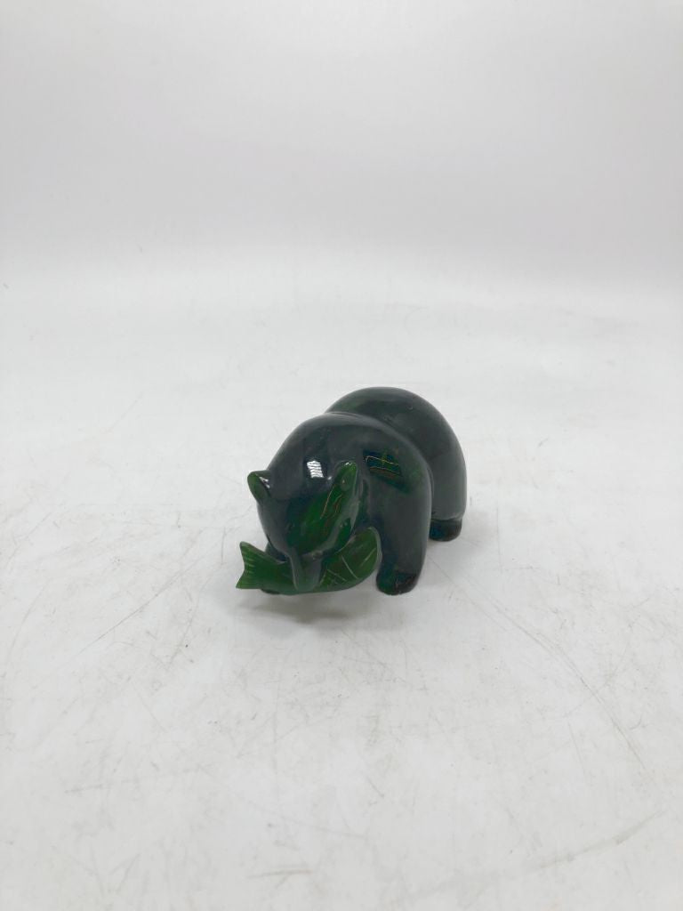 GREEN STONE BEAR W/FISH.