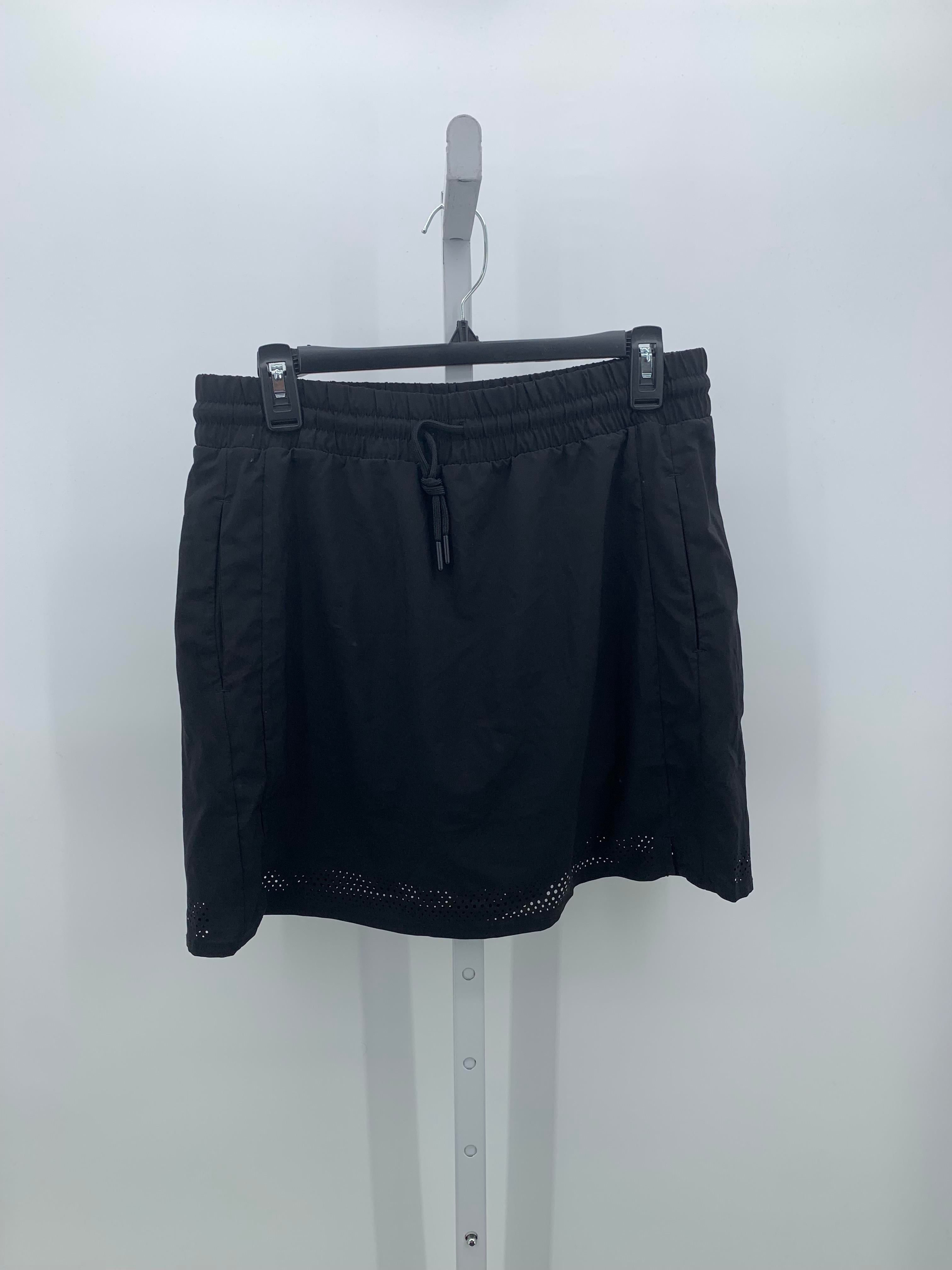 Mondetta Size Large Misses Skirt