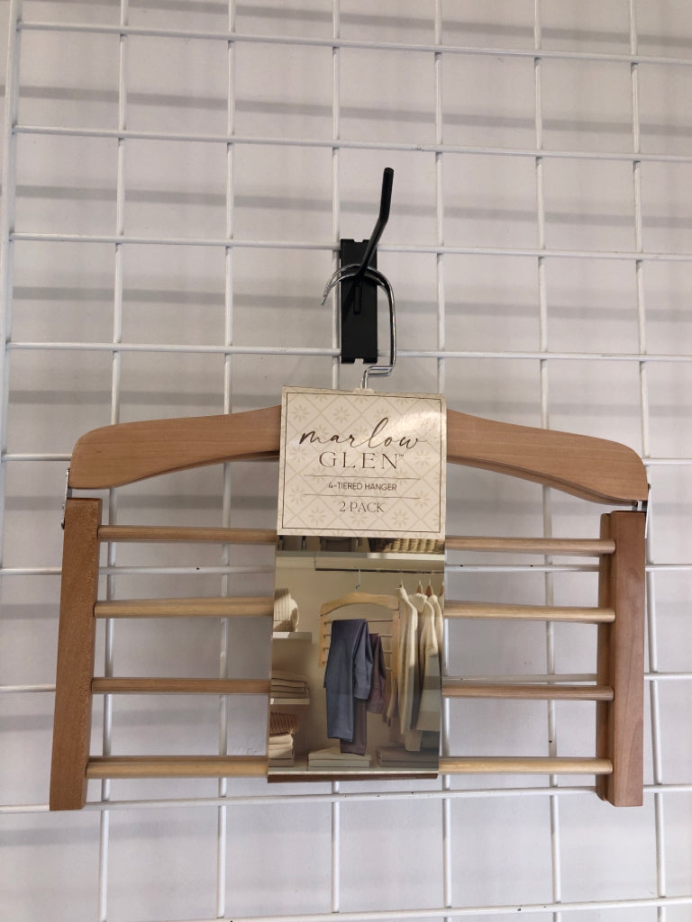 2 NIP 4TIER HANGER PACK.