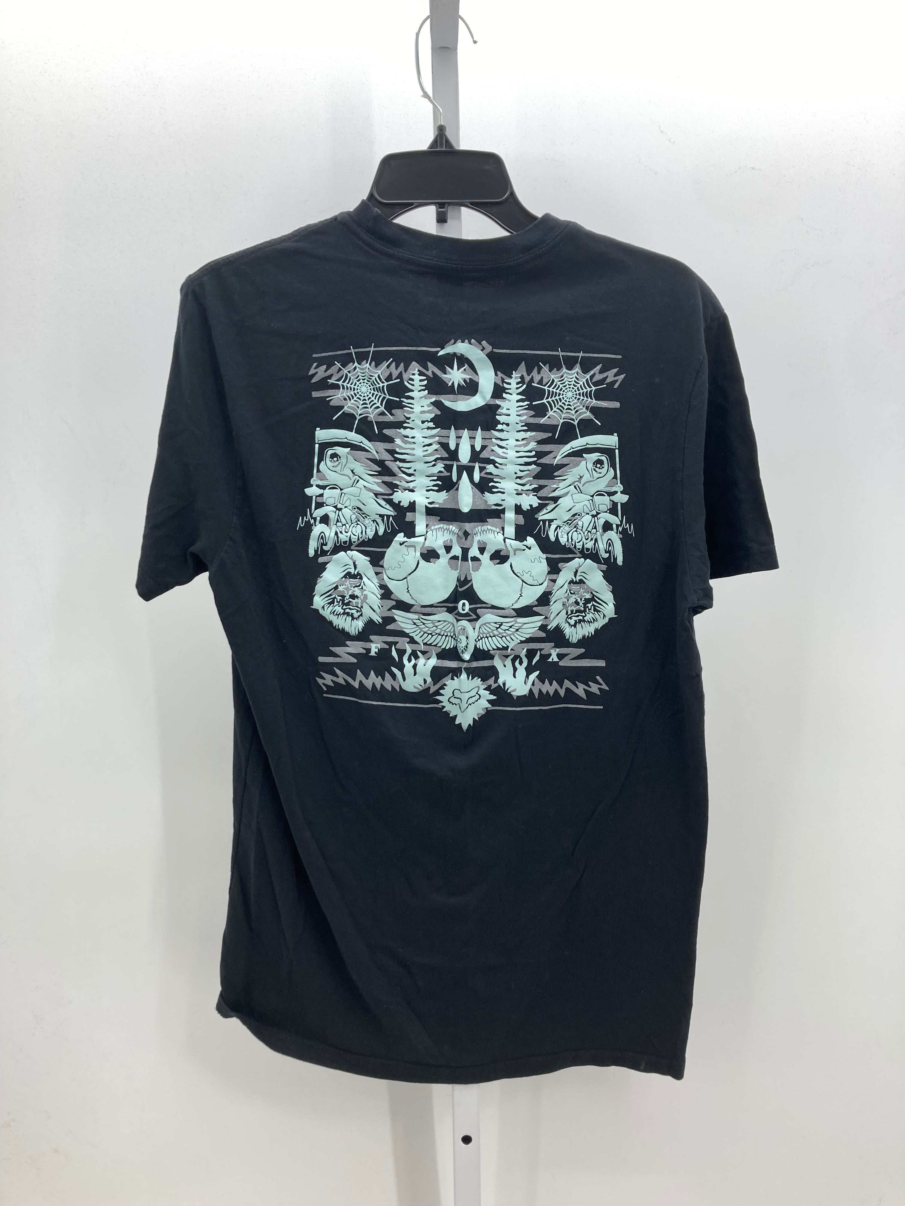 GRAPHIC KNIT TEE.