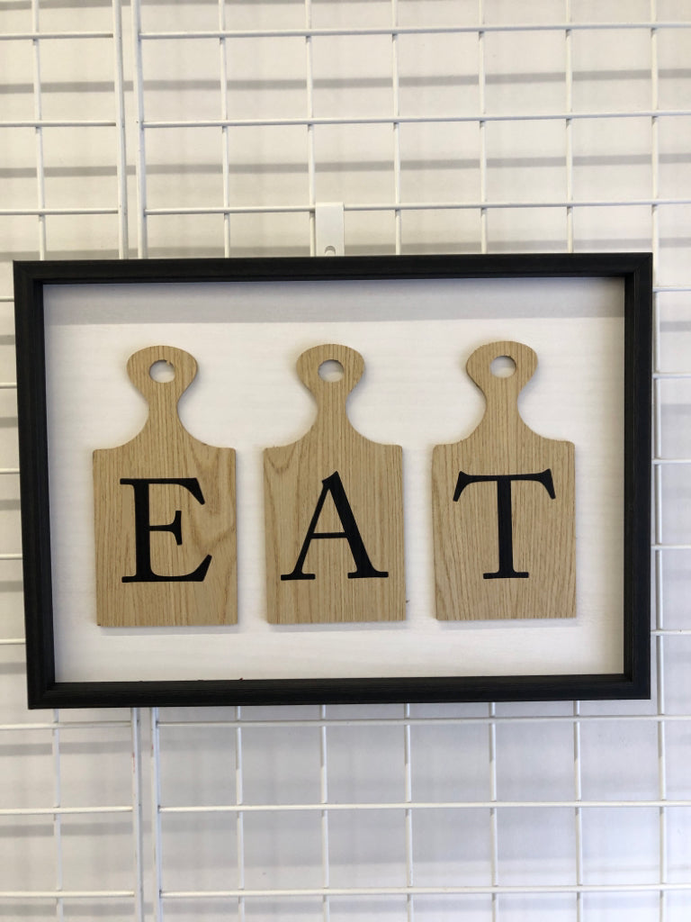 CUTTING BOARD "EAT" FRAMED KITCHEN WALL-ART.