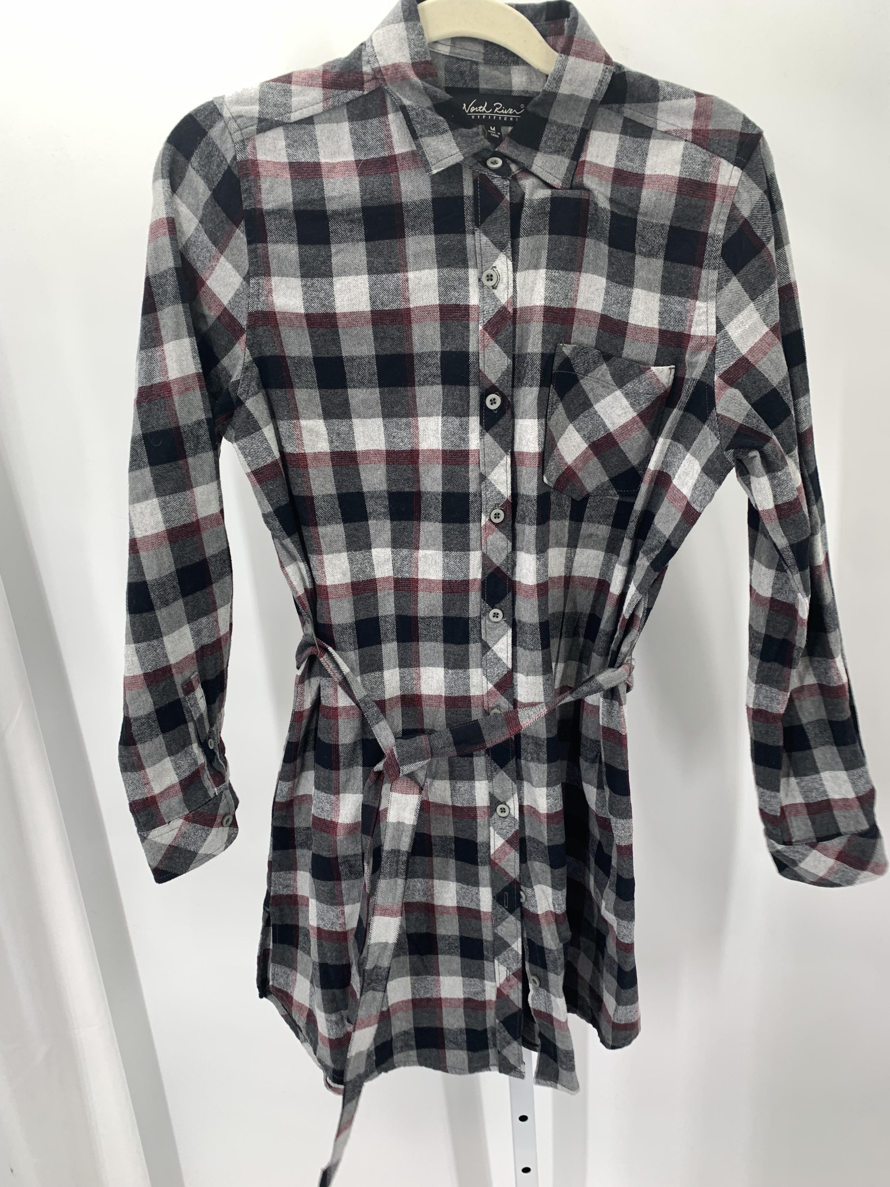 No Boundries Size Medium Misses Long Sleeve Dress