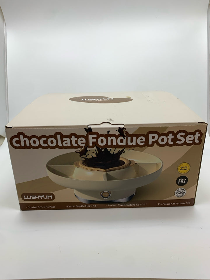 NIB CHOCOLATE FONDUE POT SET.