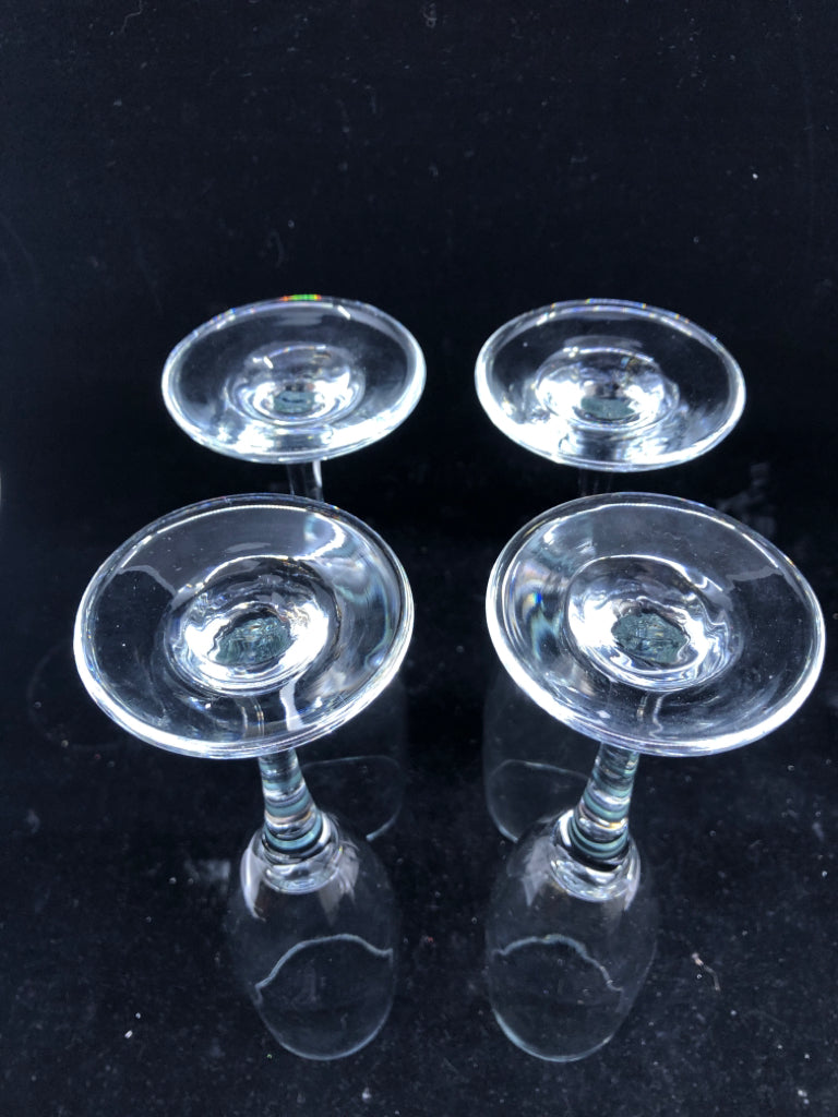 4 CLEAR CHAMPAGNE GLASSES.