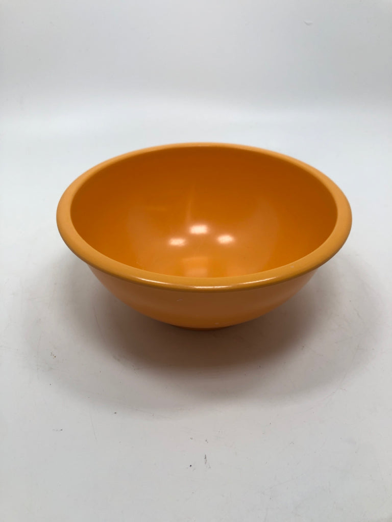 6PC COLORFUL MELAMINE NESTING BOWLS.