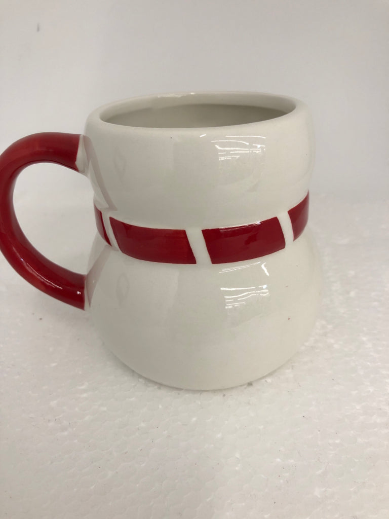 SNOWMAN W RED SCARF MUG.