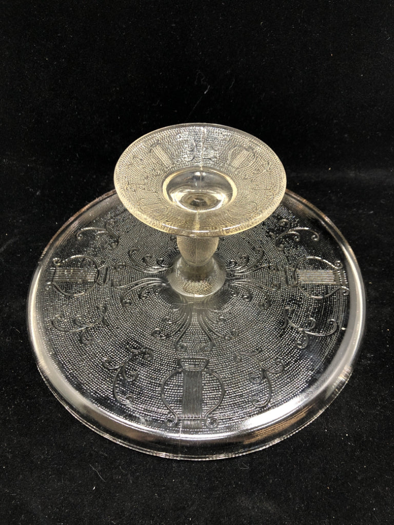 VTG GLASS CAKE STAND W/TEXTURED DETAILING.