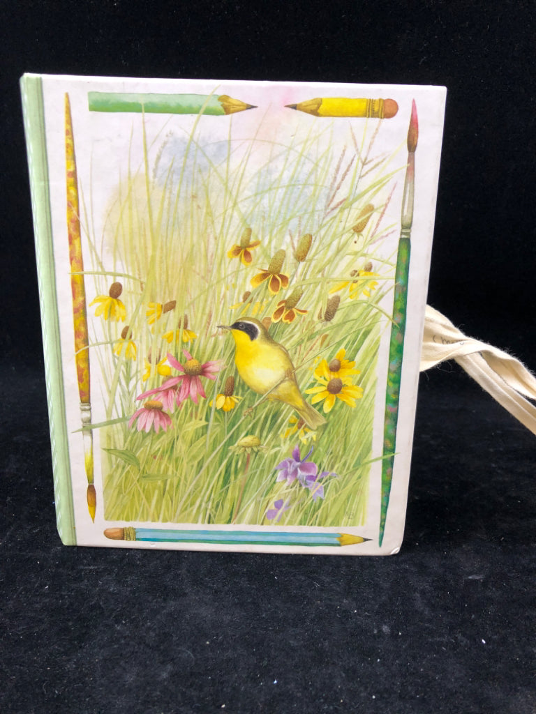 BIRD BOOK GIFT BOX W/TIE.