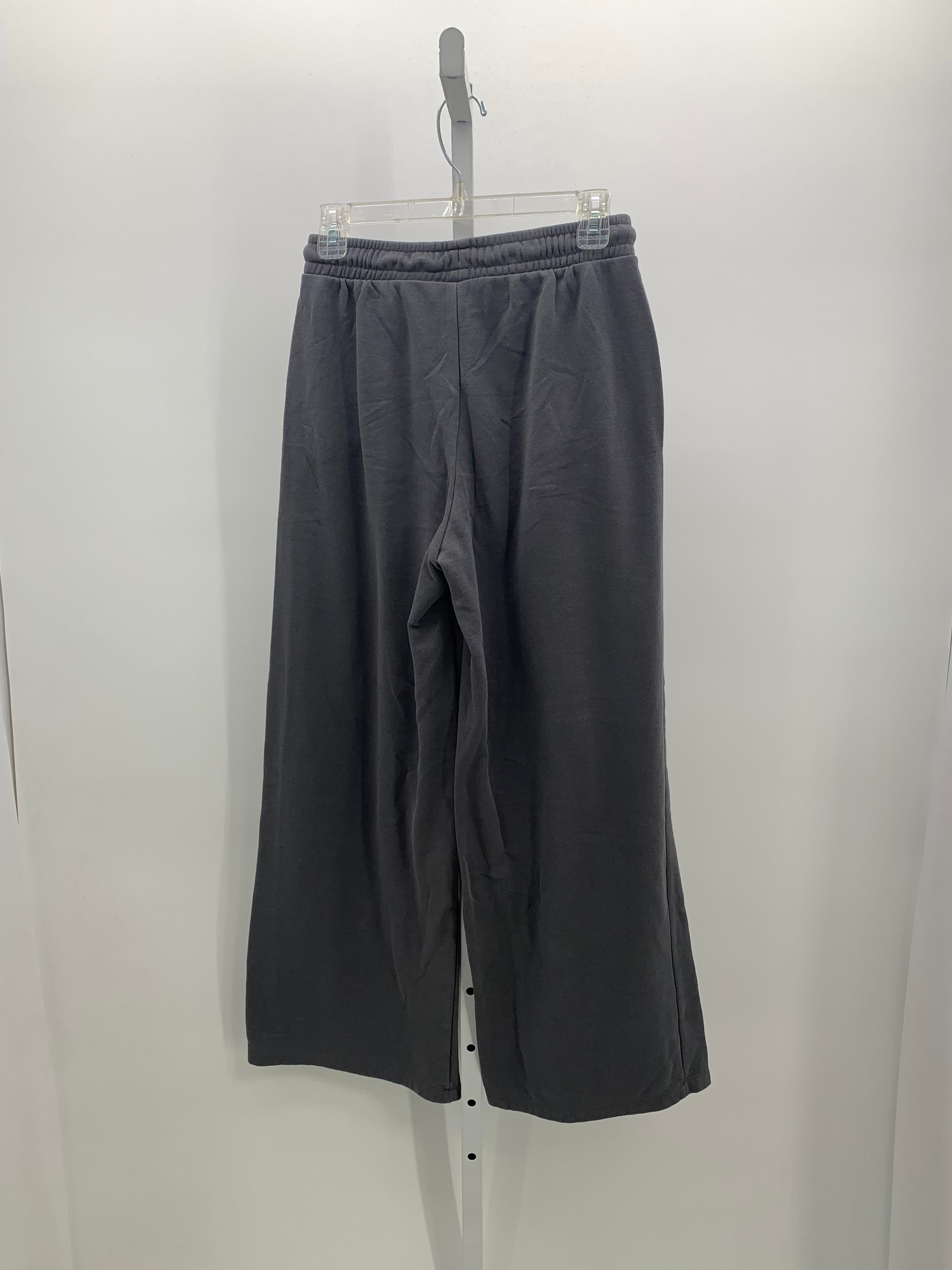 Divided Size Small Juniors Sweatpants