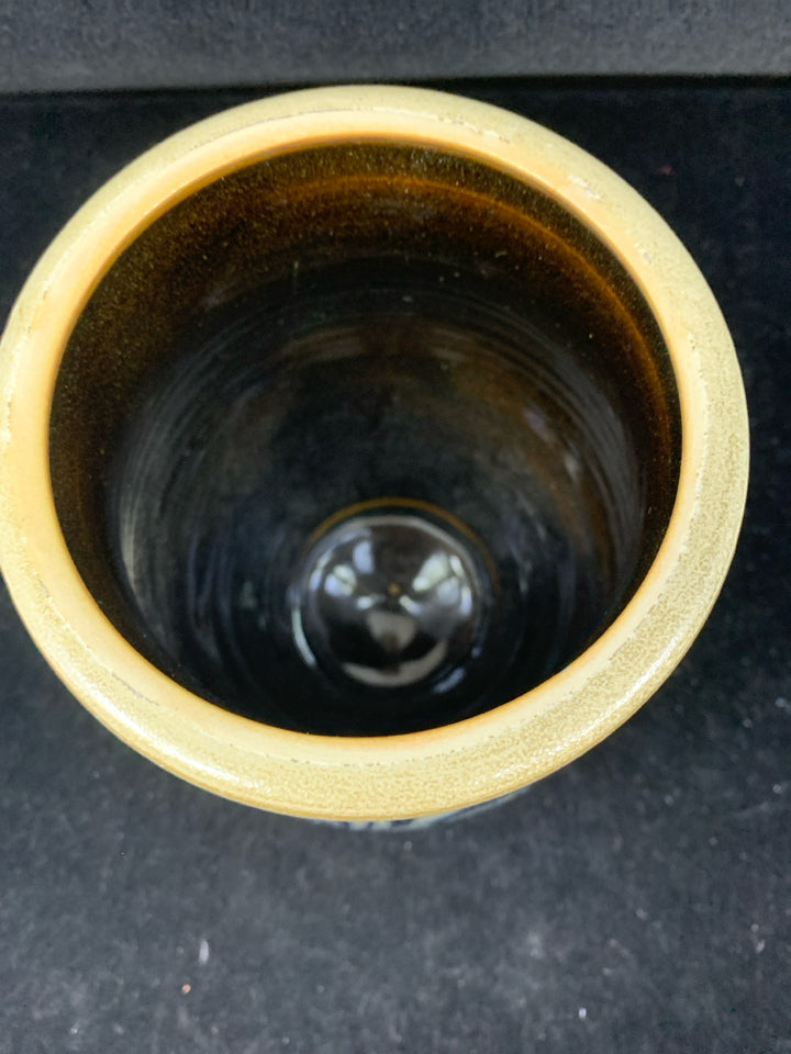 ROOSTER CROCK WISCONSIN POTTERY.
