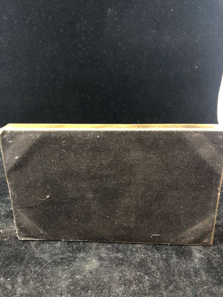 GOLD UNICORN JEWELRY STAND W MIRROR.