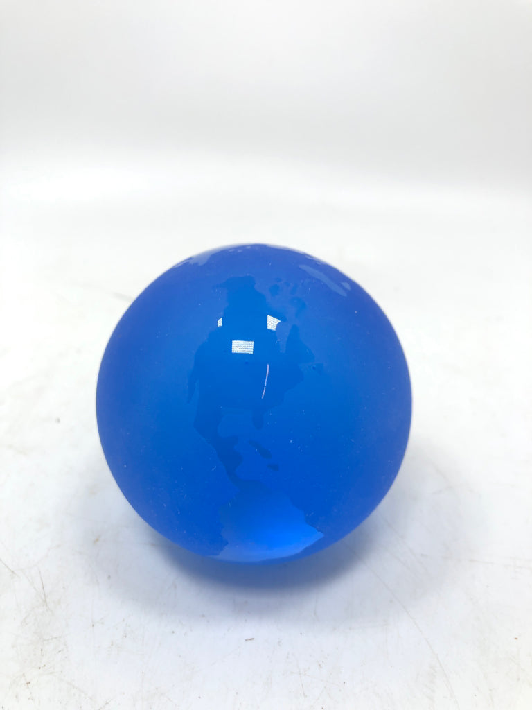 BLUE GLASS GLOBE PAPER WEIGHT.