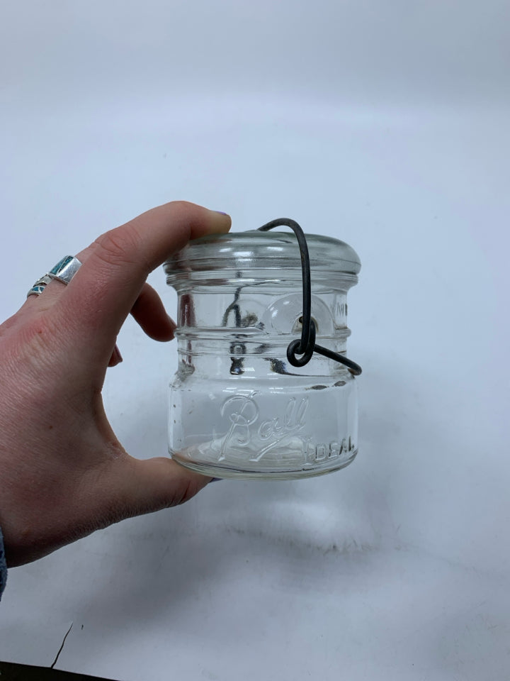 SMALL GLASS JAR WITH WIRE BAIL