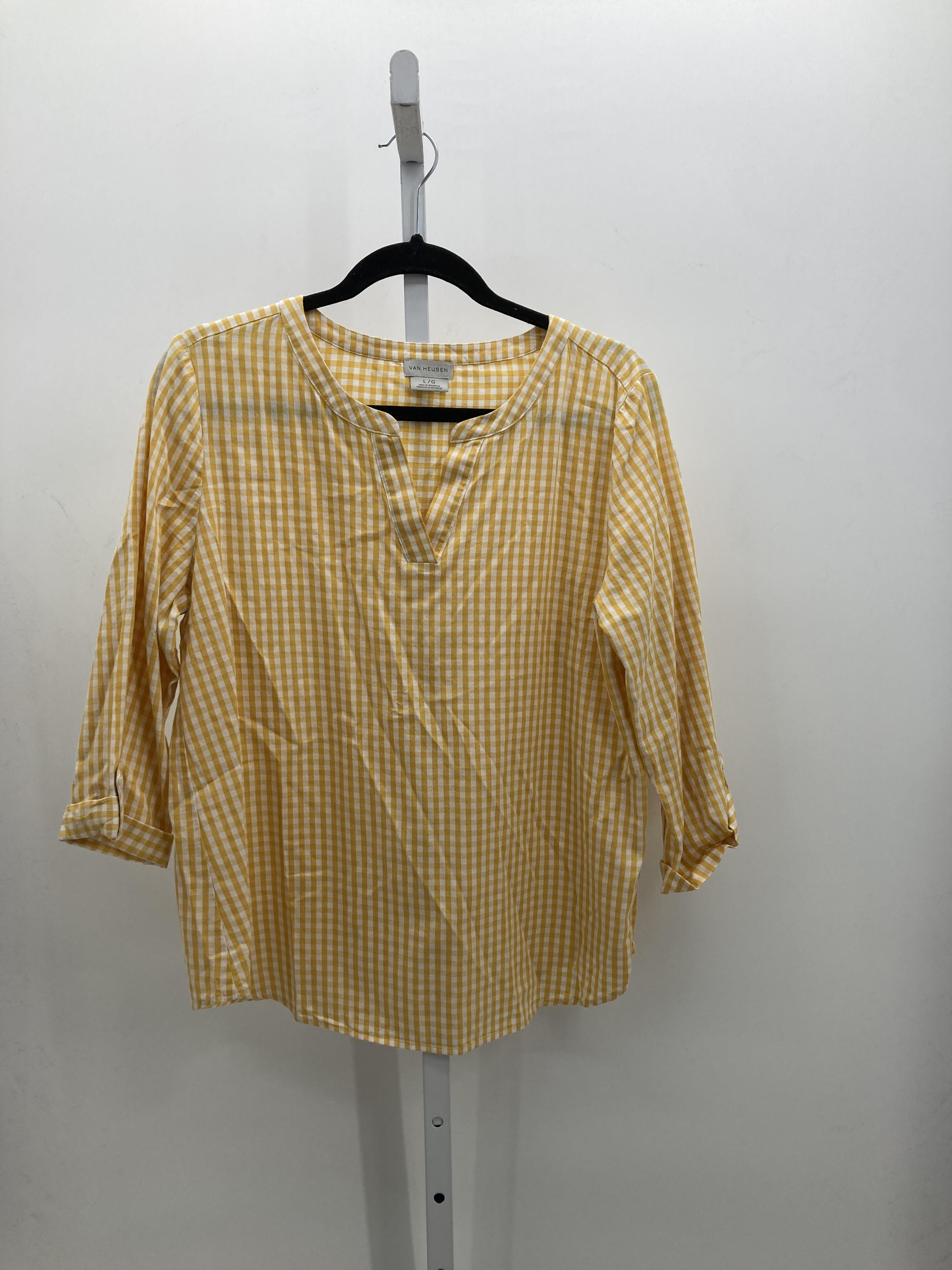 Van Heusen Size Large Misses 3/4 Sleeve Shirt