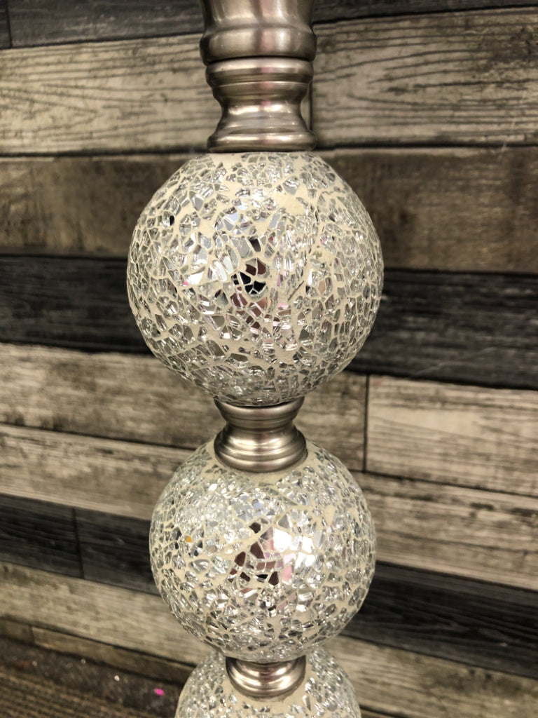 SILVER BASE LAMP W/CRYSTAL BALLS.