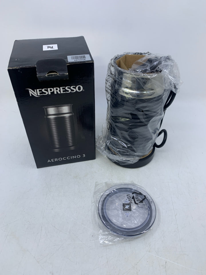 NIB BLACK MILK FROTHER AEROCCINO.