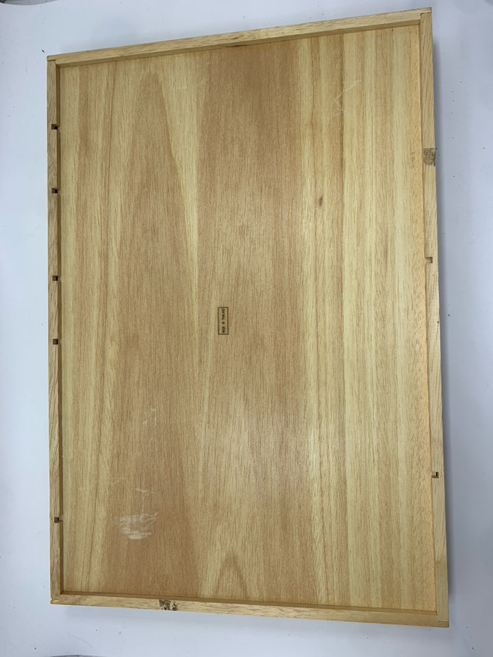DIVIDED WOODEN UTENSIL STORAGE.