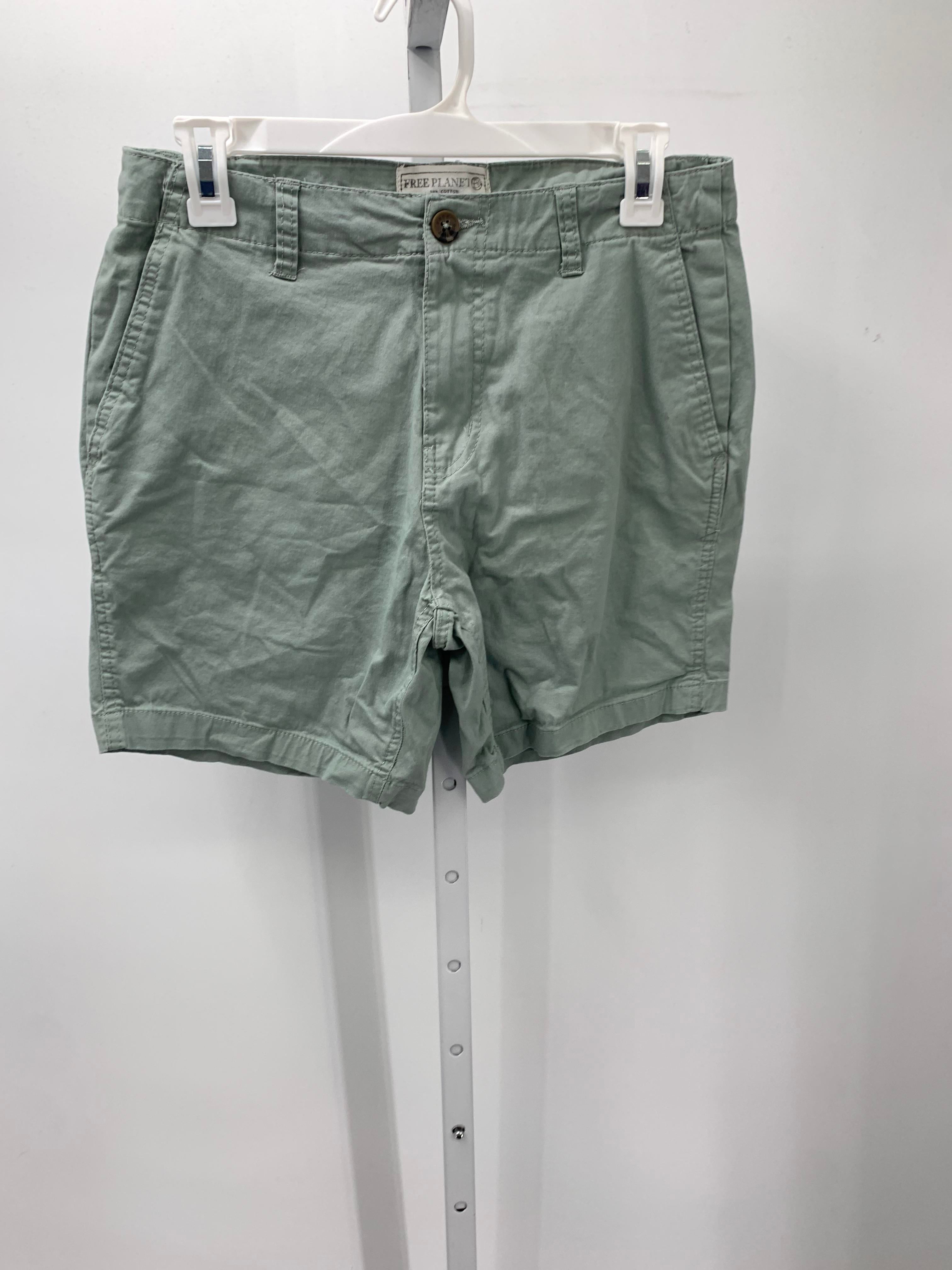 KHAKI SHORTS
