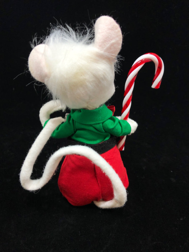 ANNALEE WHITE MOUSE BOY W/ CANDY CANE.