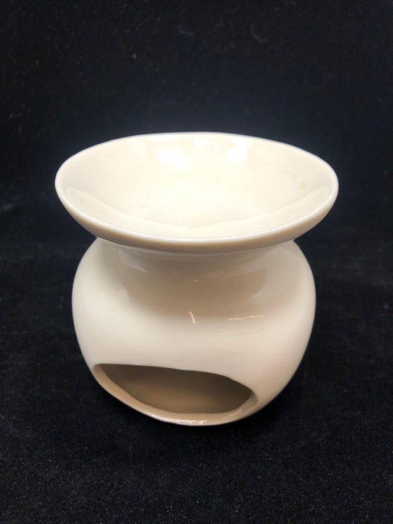 CERAMIC OIL WARMER W/2 SCENTS.