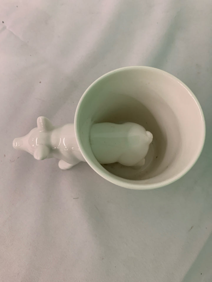 WHITE PIG PLANTER.