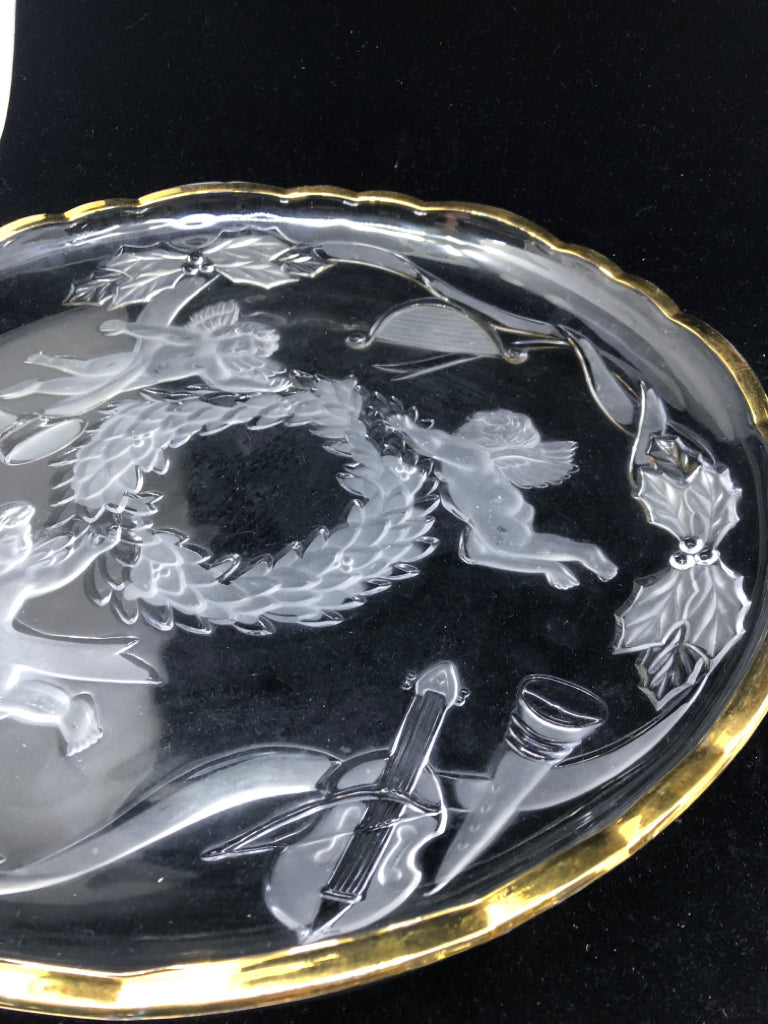 GLASS WITH GOLD RIM SERVER FROSTED ANGELS.
