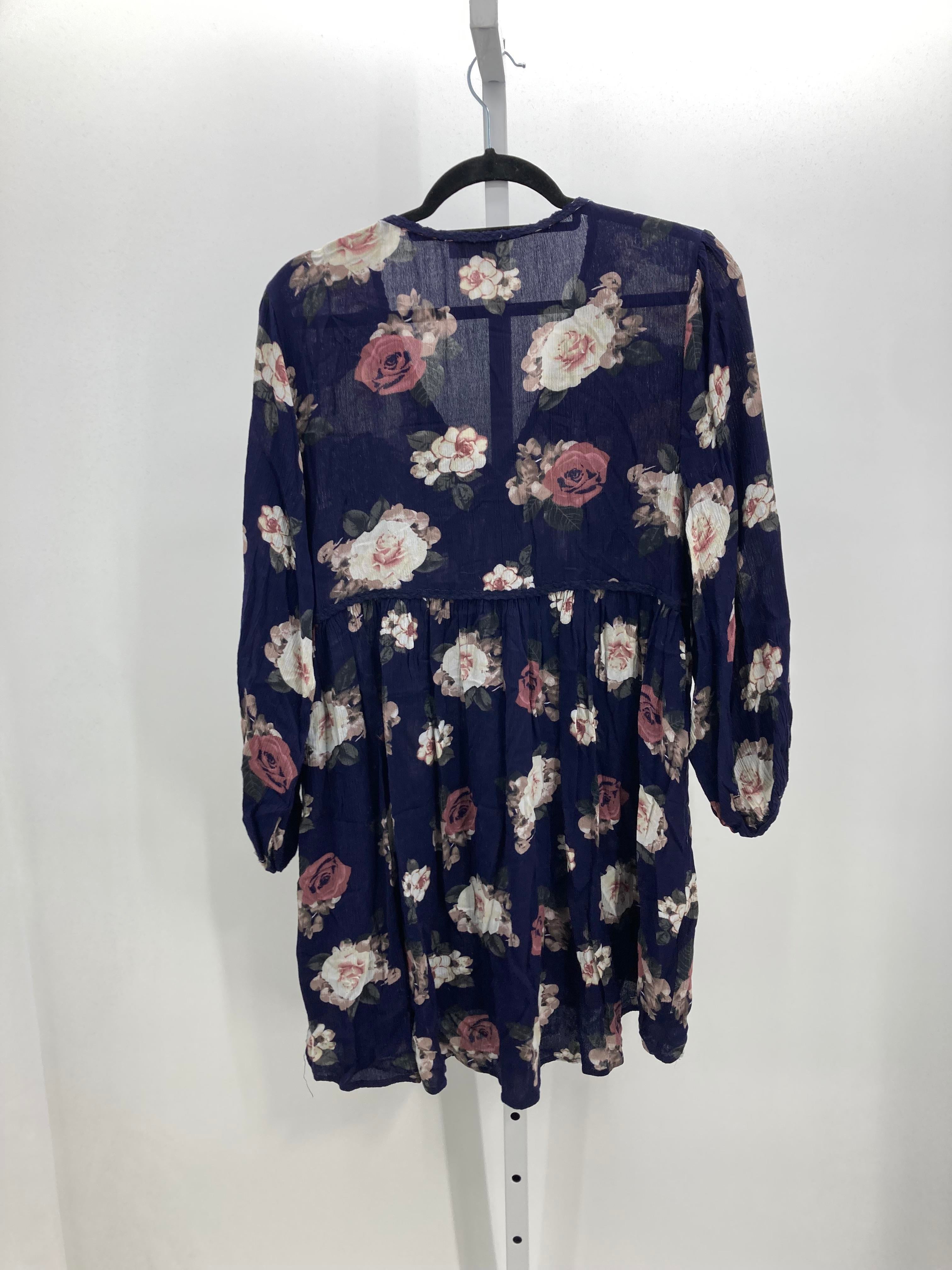 Size Small Misses 3/4 Sleeve Dress