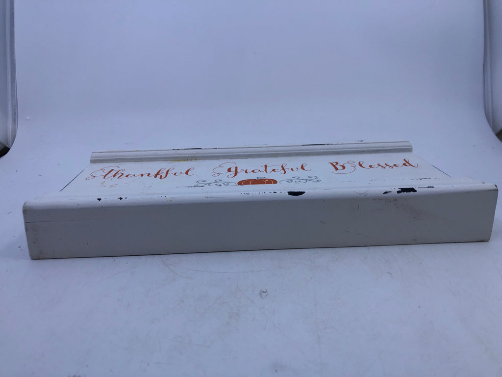 THANKFUL WHITE W PUMPKIN BLOCK SIGN.