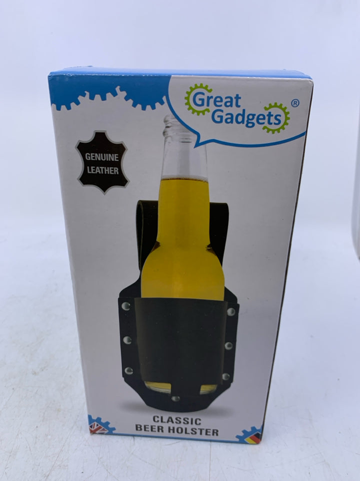 NIB LEATHER BEER HOLSTER.