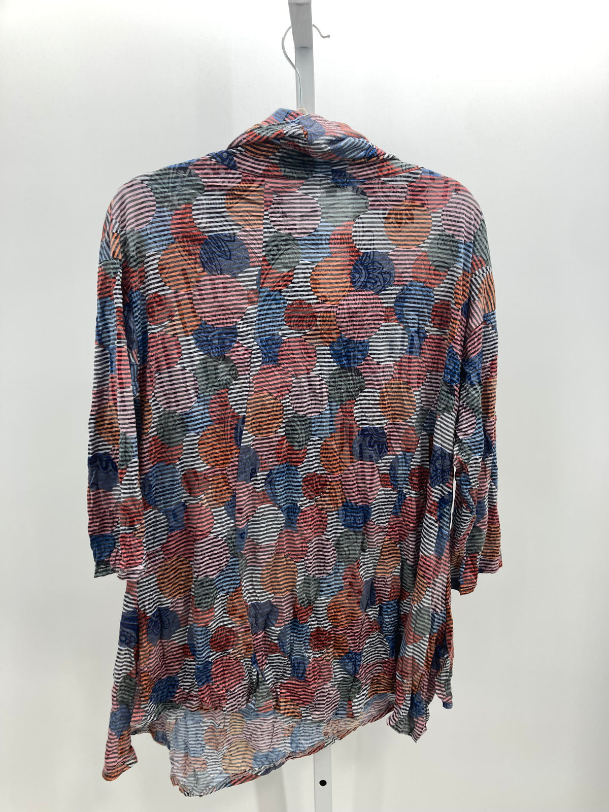 Size Large Misses 3/4 Sleeve Shirt