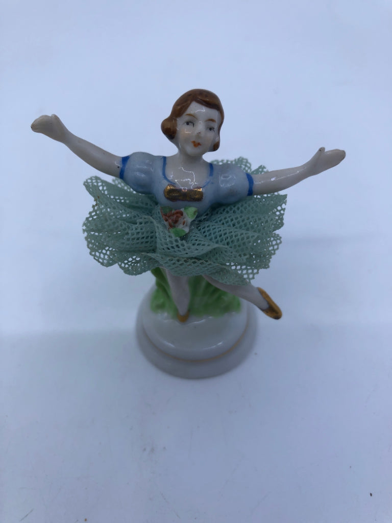 VTG SMALL BLUE PORCELAIN BALLERINA.