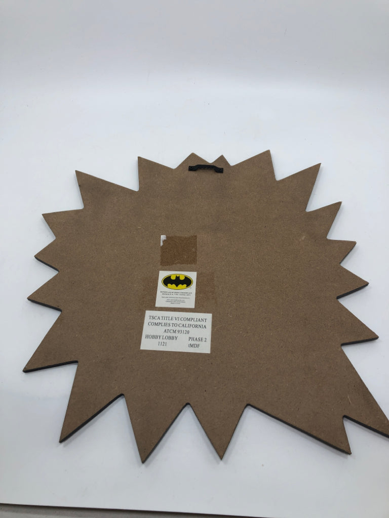 BATMAN "POW" MOVING STARBUST WALL-ART.