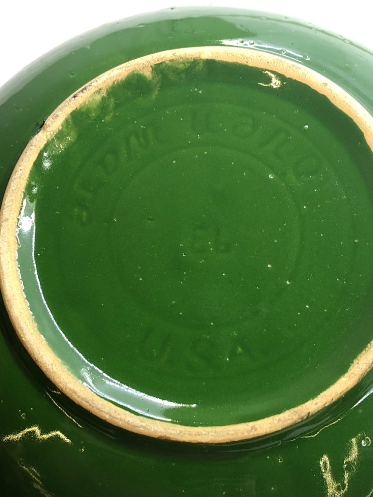 4 PC GREEN SERVING SET - 3 BOWLS 1 SERVING BOWL.