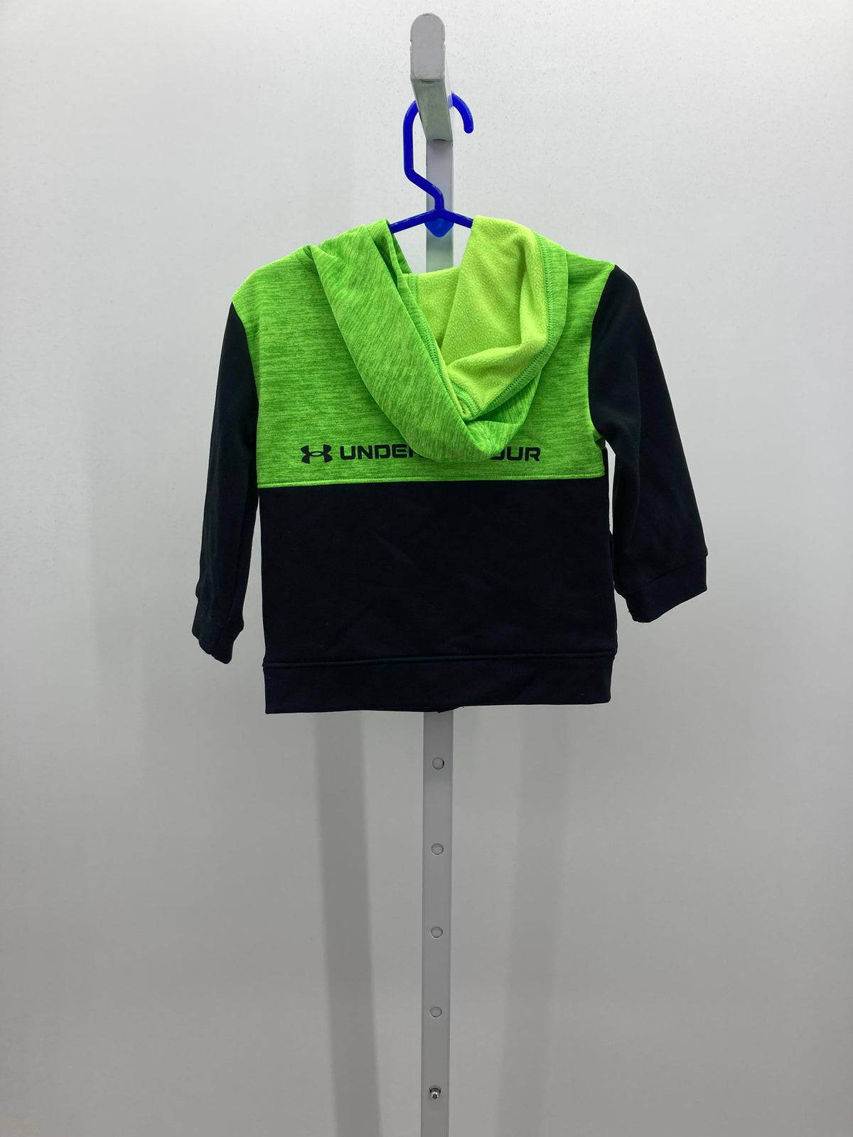 BLACK HOODED ZIP